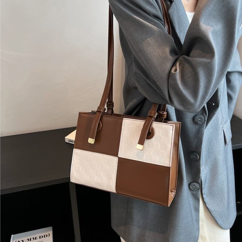 オシャレ感たっぷり 配色 高級感溢れる ショルダーバッグ＜S-3784＞