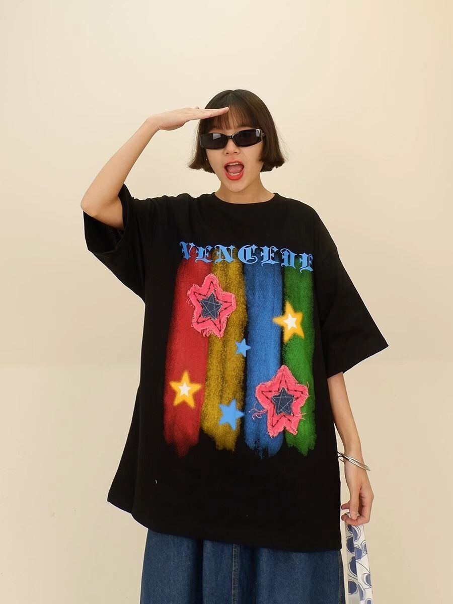 話題沸騰中 目を奪われる 流行新作 個性的なデザイン 2色選択 半袖 Tシャツ <S-9309>