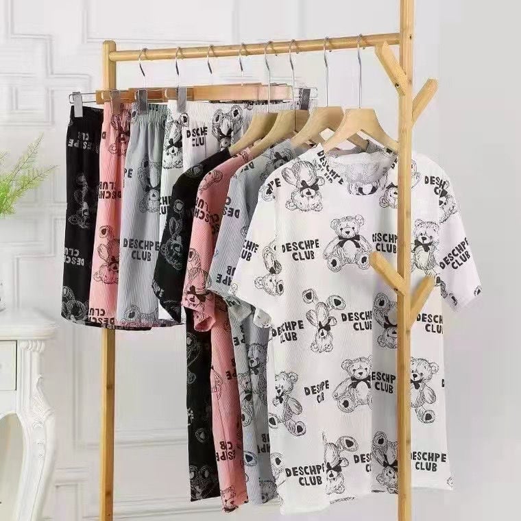 好感度UP カジュアル 夏に嬉しい機能付き 半袖Ｔシャツⅹパンツセット全4色<S-11628>