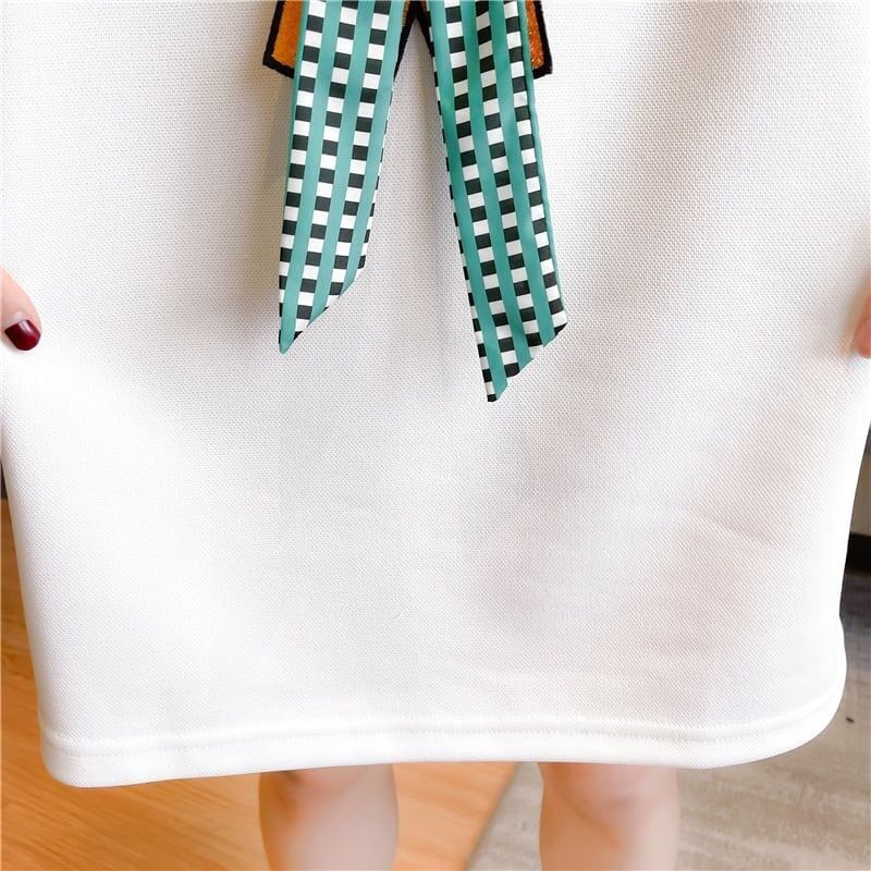 質感のいい POLOネック 猫刺繍 ロング Tシャツ ゆったり半袖 ＜S-2849＞