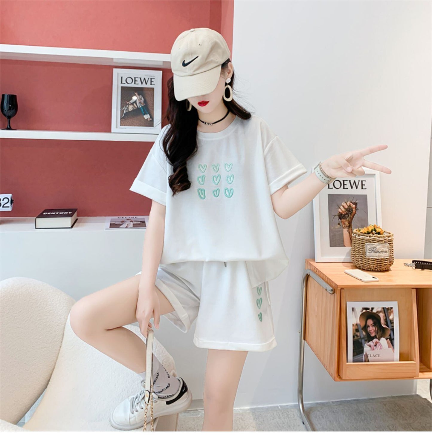 売り切れ必至 カジュアル 上質 ルーズ 半袖Ｔシャツⅹパンツセット全3色 <S-8234>
