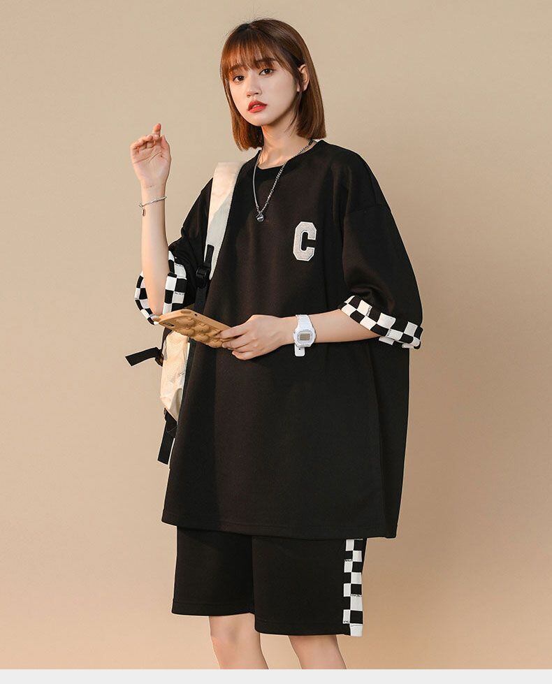超人気  ルーズ アメリカンスタイルのカジュアルなクロップドジャケット<S-5164> 半袖Ｔシャツⅹパンツセット全2色 <S-8209>