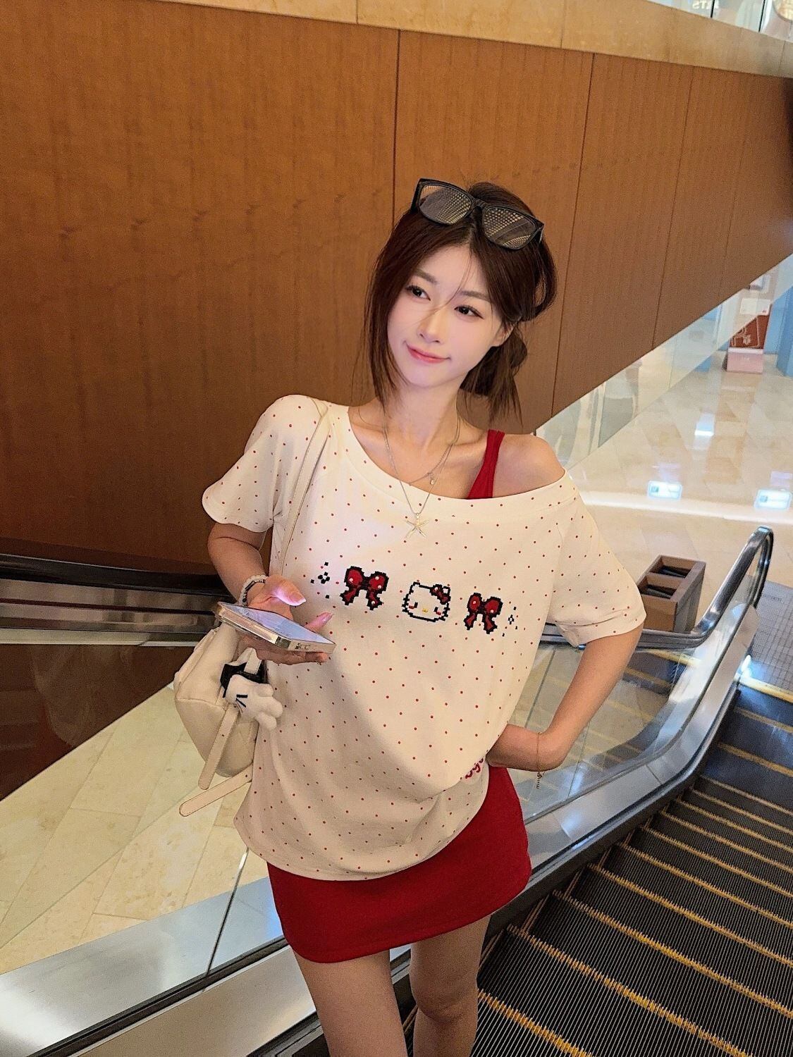 売れ筋 早い者勝ち 絶対流行 カジュアル Tシャツ<S-11405>