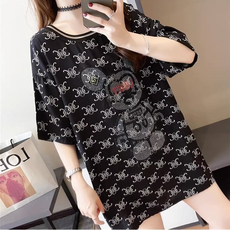 すっきりとしたデザインとバックオープンの半袖Tシャツ<S-5056>