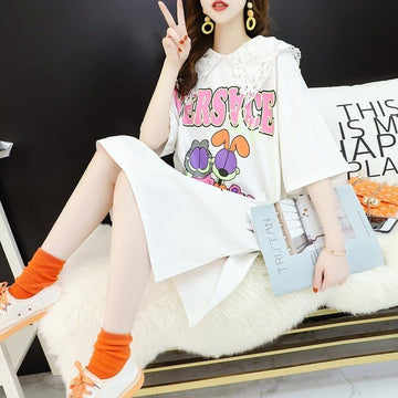 デザインセンスのあるミドル丈のトレンドプリントドールカラー半袖Tシャツワンピース<S-3018>