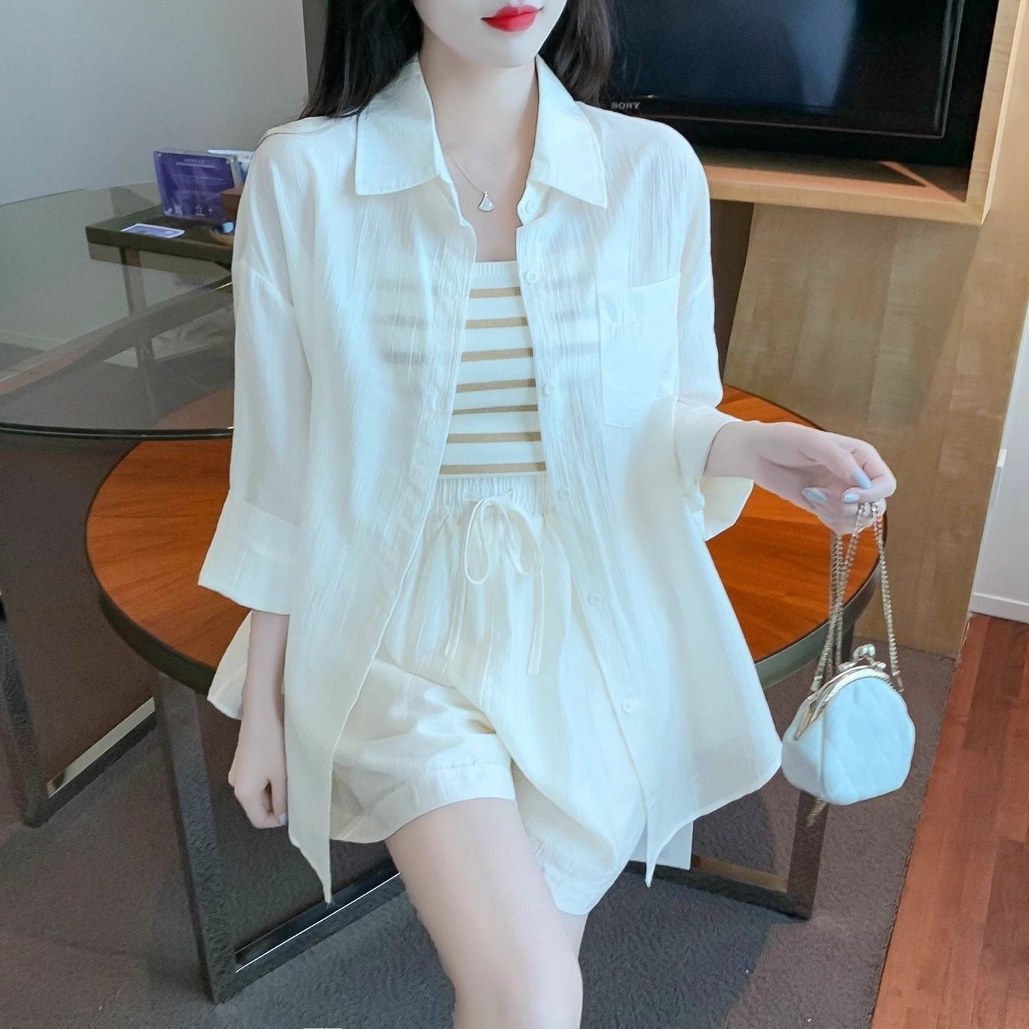 魅力的 紫外線対策 ファッション シャツ パンツセット ＜S-8646＞