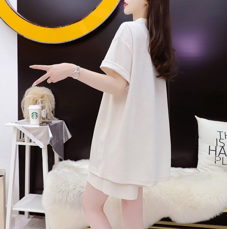売り切れ必至 シンプル 清涼感たっぷり 半袖Tシャツ＋パンツ セットアップ＜S-8195＞