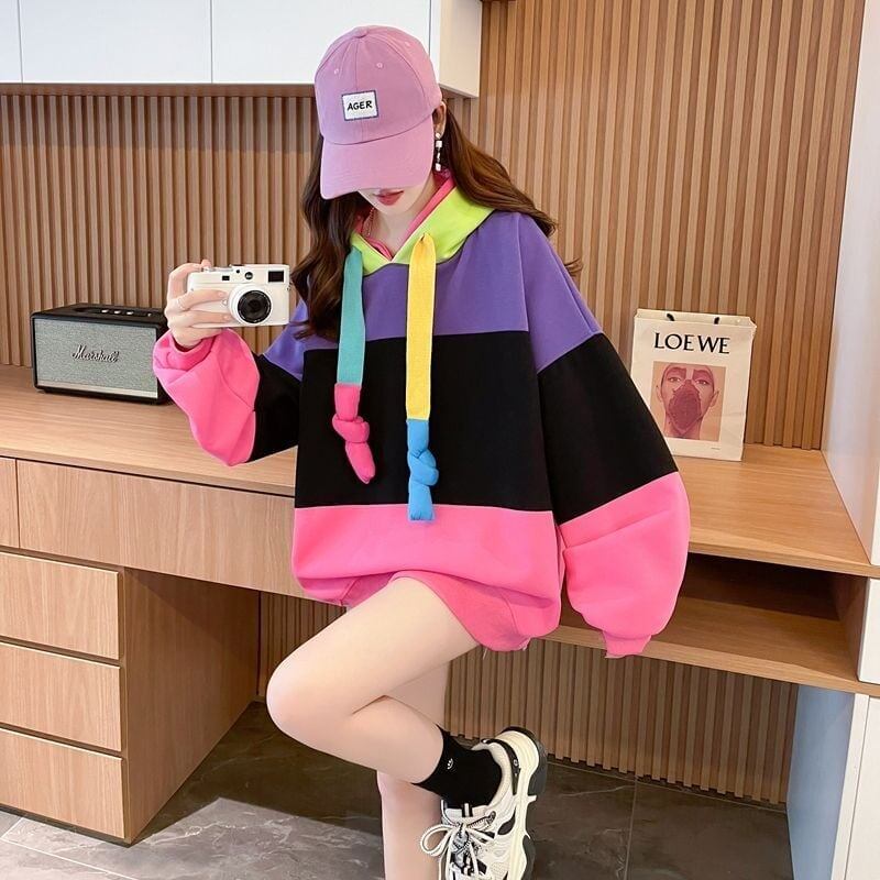 大人可愛いカラーマッチングフード付き