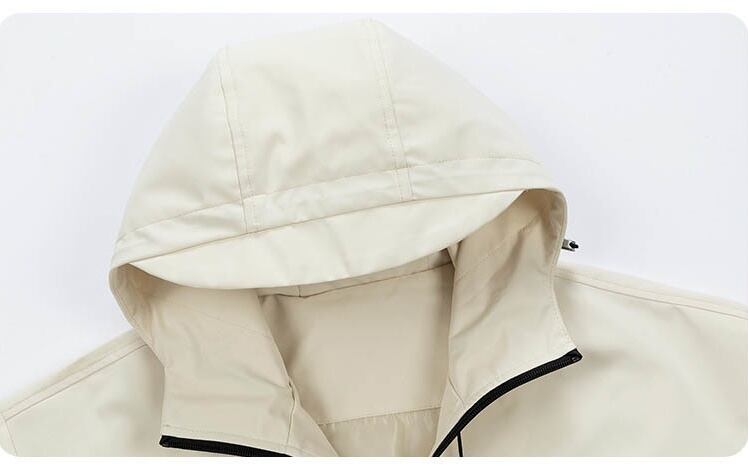 憧れ 新品 激売れ中 安定感抜群 男女兼用 撥水加工 3色展開 パーカー<S-12979>