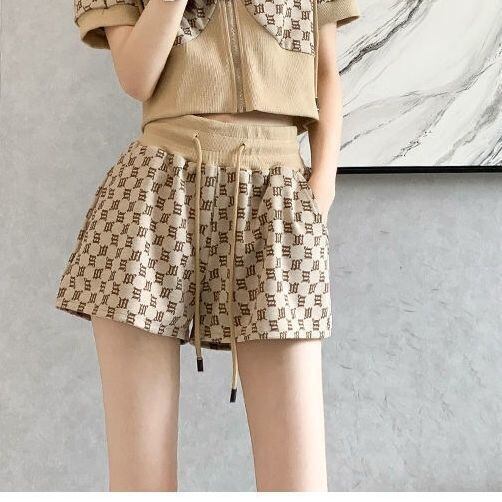 【半額！期間限定！！】超人気  美人度アップ ＜S-4448＞ 半袖Ｔシャツⅹパンツセット<S-8201>