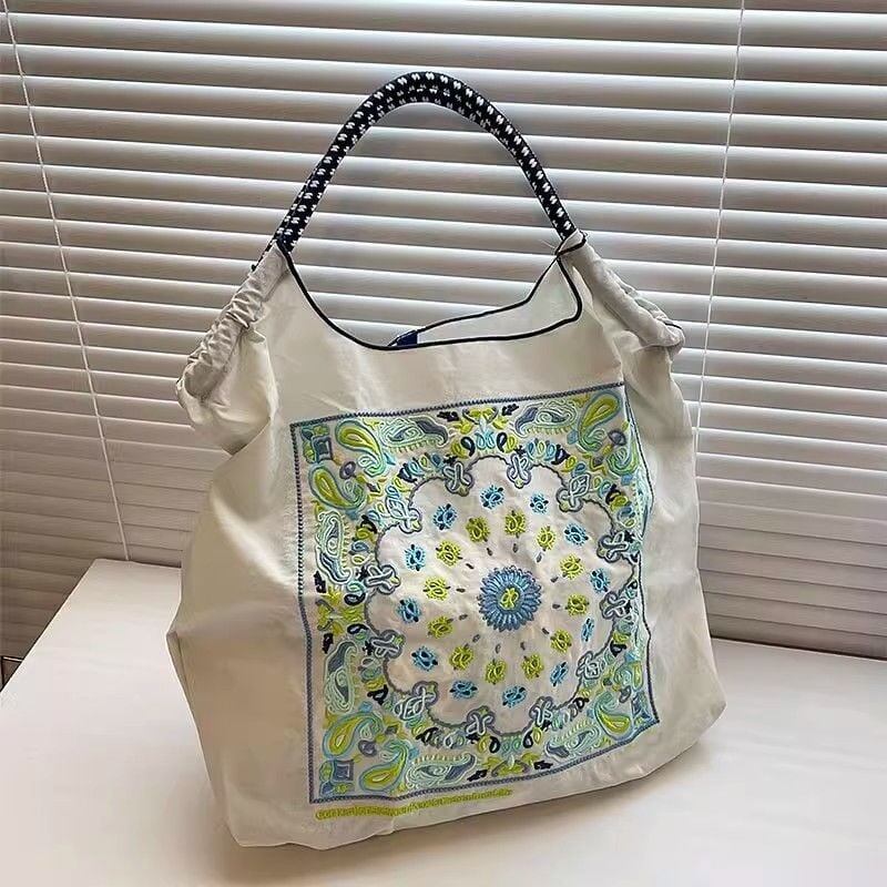 大好評 環境保護バッグ 刺繍プリント ショッピングバッグ<S-5734>