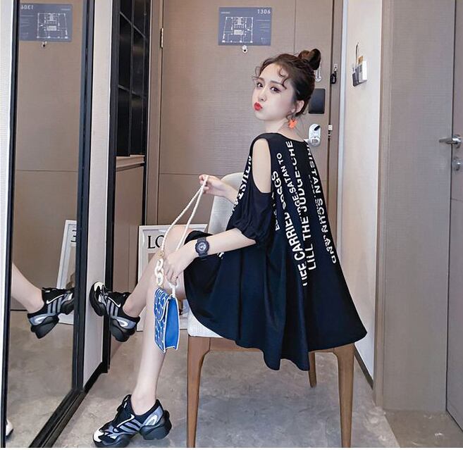 柔らかくて優しい印象 ファッション 美人度アップ プリント 全3色 半袖 Tシャツ <S-9088>