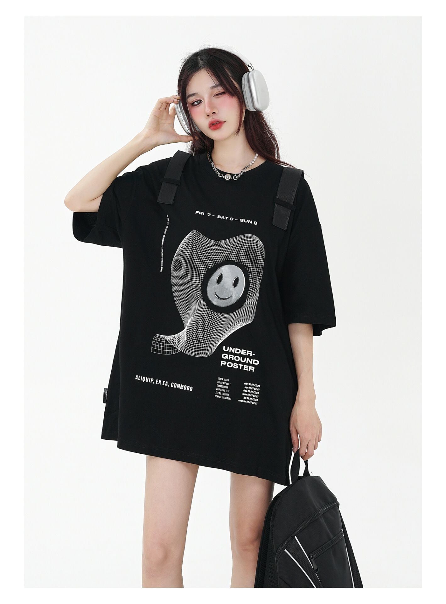 話題沸騰中 特別デザイン スタイルアップ効果抜群 ゆったり 男女兼用 半袖Tシャツ＜S-9060＞