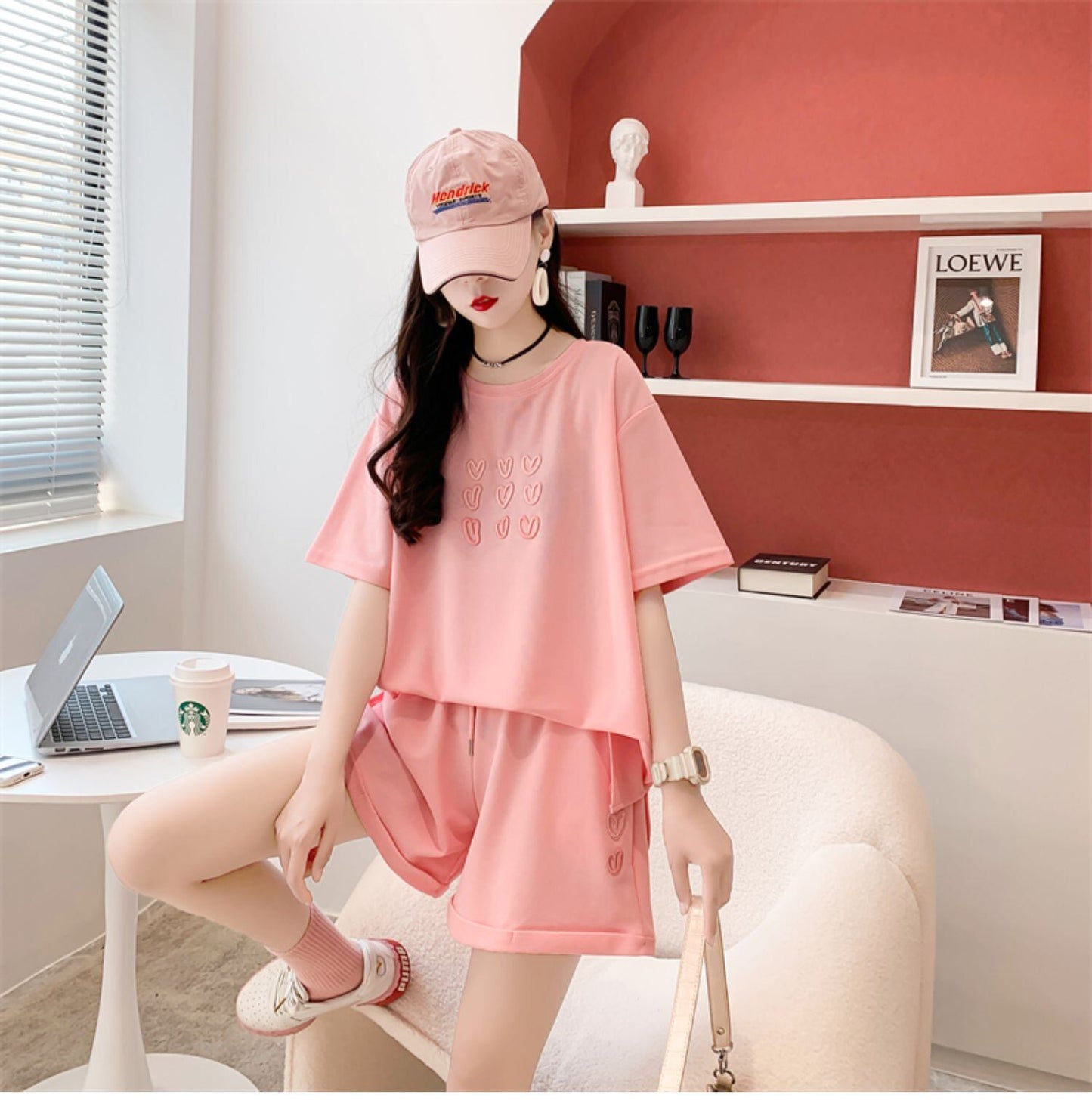 売り切れ必至 カジュアル 上質 ルーズ 半袖Ｔシャツⅹパンツセット全3色 <S-8234>