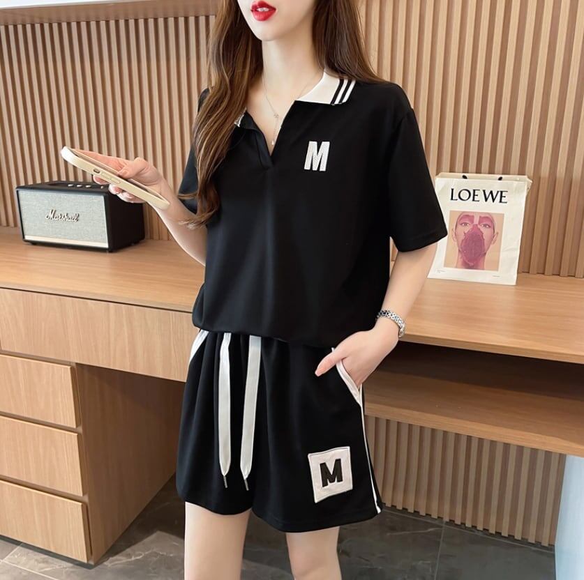 売り切れ必至  ルーズ 半袖Ｔシャツⅹパンツセット全2色<S-8190>