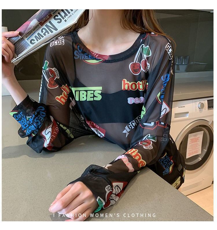 超人気 ルーズ 個性派 日焼け防止に透け感 Tシャツ＜S-8052＞