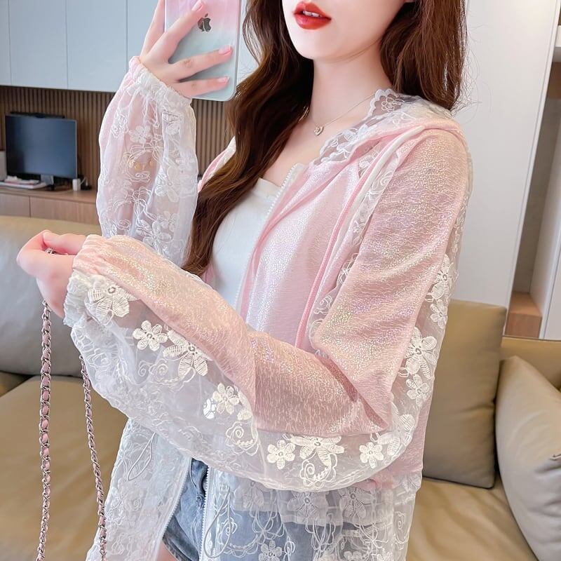 大人気透け感 UV対策 UVカット 長袖レース刺シャツ ＜S-2822＞