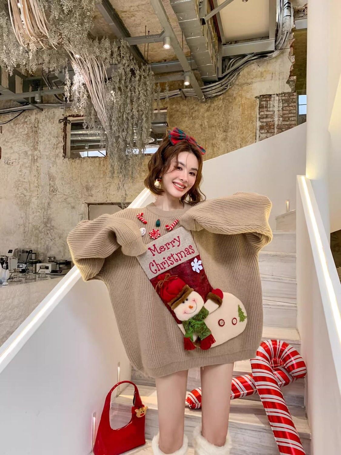 超人気クリスマスロゴニットセーター2色あり<S-4551>