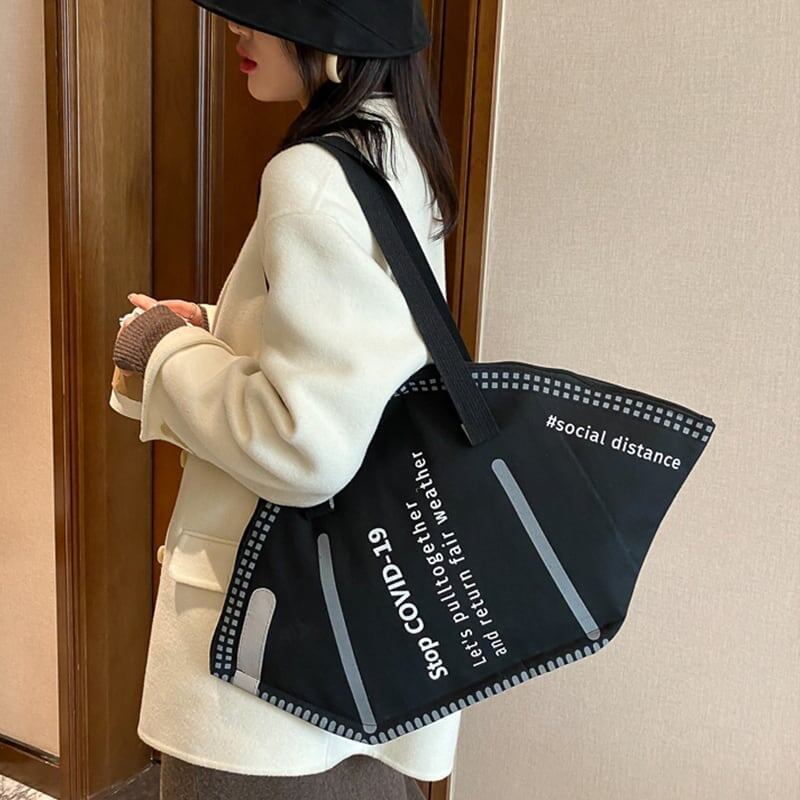 個性的なデザイン ショルダーバッグ オシャレ度満点 ハンドバッグ＜S-3111＞