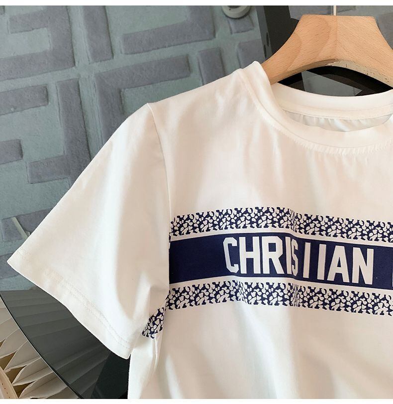 超人気 ファッション 上品 カジュアル 半袖Ｔシャツⅹパンツセット<S-8880>