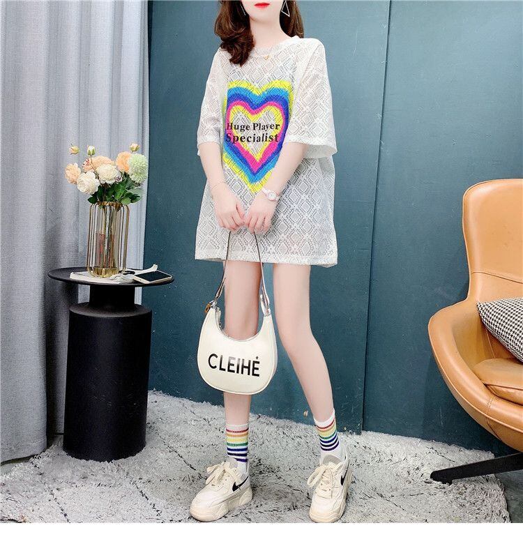 売り切れ必至 ゆったり キュート 透かし彫り半袖Tシャツ＜S-8134＞