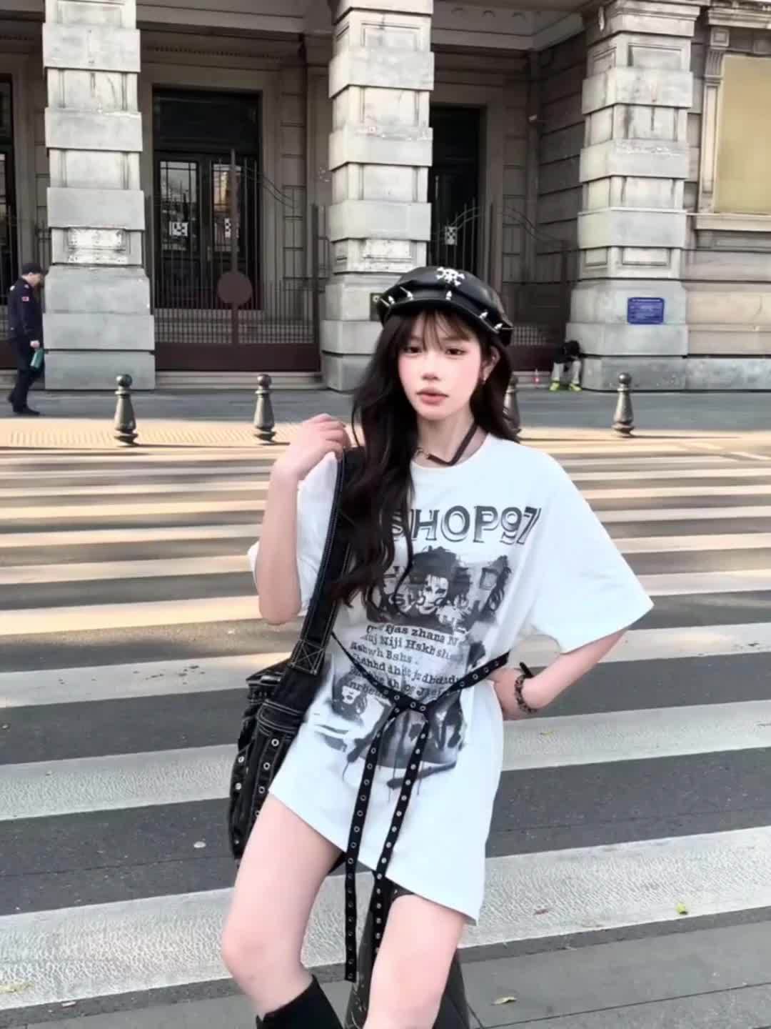 美人度アップ 絶対流行 売れ筋 早い者勝ち カジュアル 2色選択 Tシャツ<S-11522>