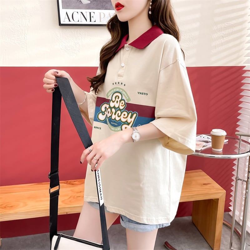 スタイルアップ グラフィック POLOネック ドロップショルダーTシャツ ゆったり半袖 ＜S-3048＞