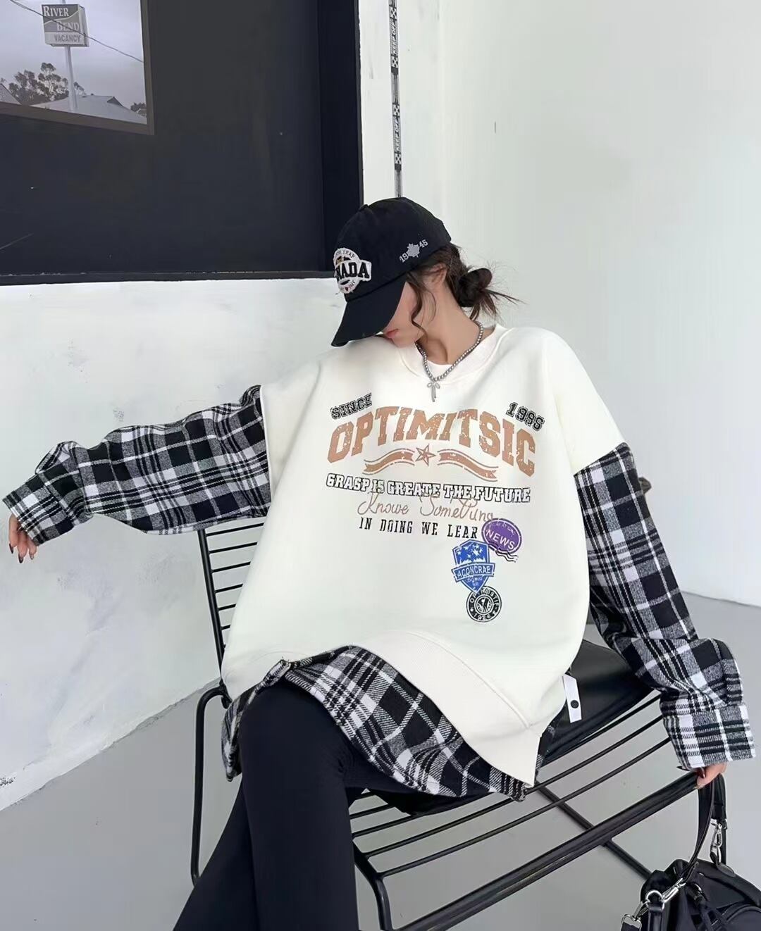 【人気急上昇中！】最愛の一着 元気いっぱい 絶対欲しい 好感度UP 全2色パーカー<S-10423>