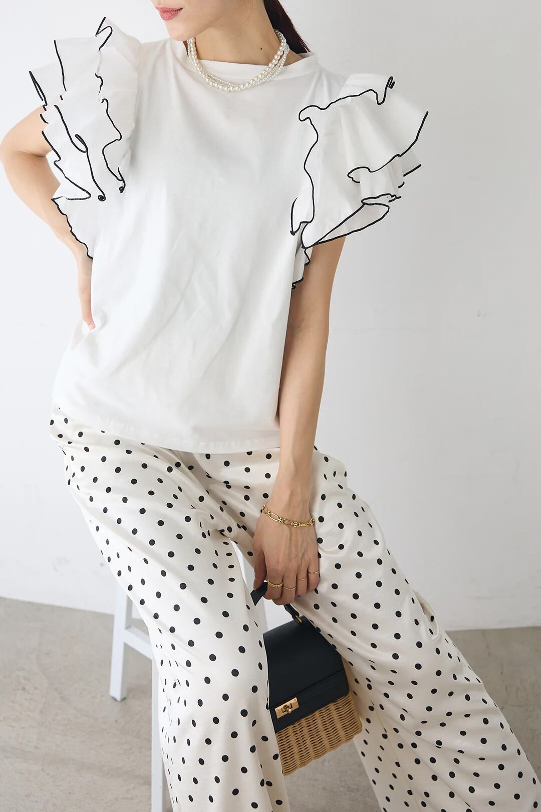 美人度アップ 早い者勝ち 大人可愛い カジュアル 共2色 Tシャツ<S-12149>