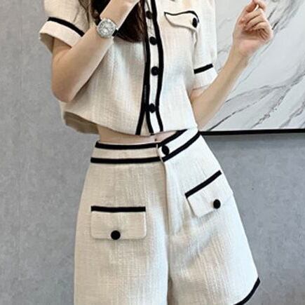 おすすめ ファッション 上品 カジュアル 切り替え 半袖 Tシャツ ショートパンツ セットアップ ＜S-8858＞