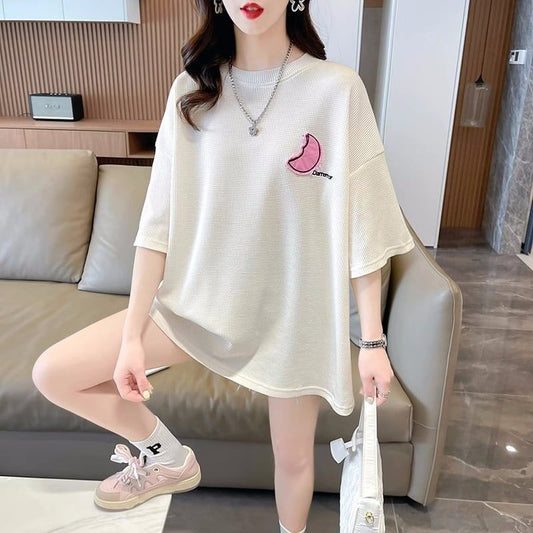 可愛いピンク月柄 Tシャツ 刺入り 丸襟 半袖＜S-2832＞