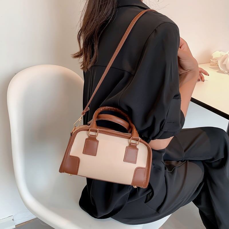 オシャレ度満点 ショルダーバッグ シンプル メッセンジャーバッグ＜S-3783＞