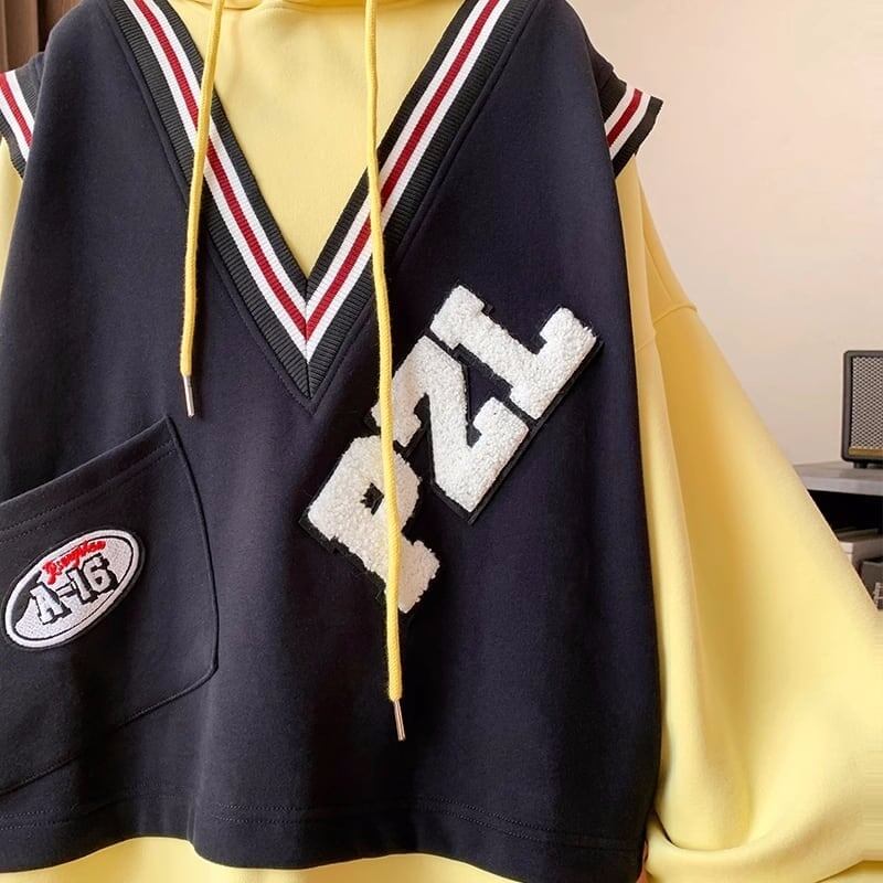 元気いっぱい アルファベットプリント レイヤード 配色フード付きパーカ 三色＜S-4073＞