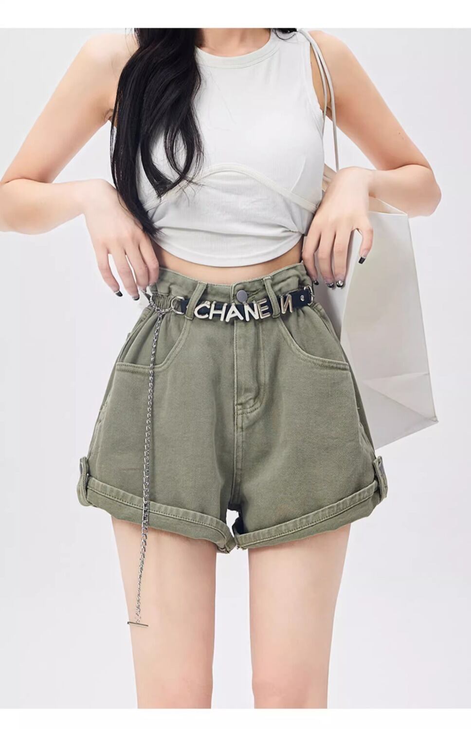 絶対流行 個性派 ゆったり感アップ 全3色 デニムショートパンツ ＜S-8794＞